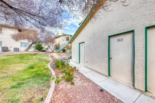 Photo #3: 2739531 Listing 