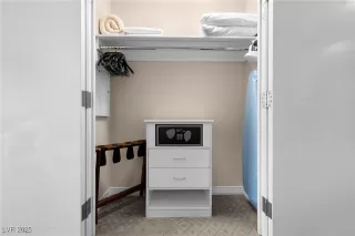 Photo #6: 2739584 Listing