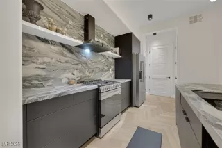 Photo #3: 2739623 Listing 