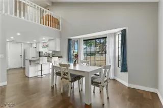 Photo #2: 2739644 Listing 