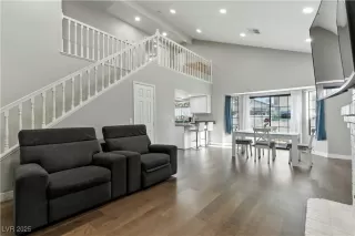 Photo #3: 2739644 Listing 