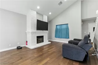 Photo #5: 2739644 Listing 