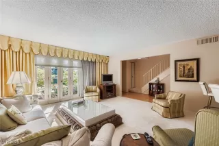 Photo #5: 2739654 Listing