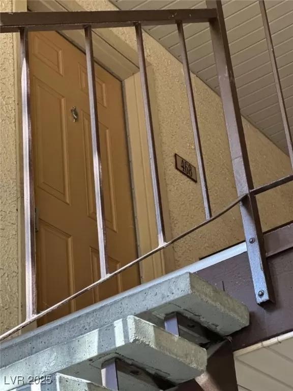 MLS: 2739683 Condo For Sale