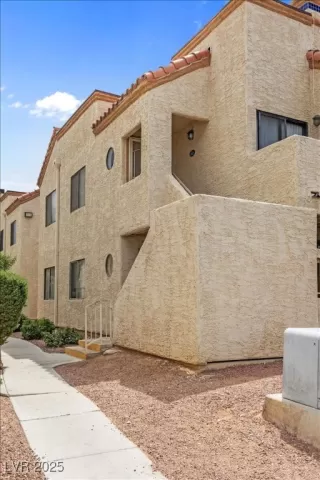 Primary Photo for MLS#: 2739730