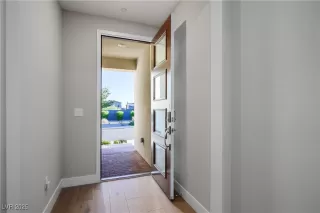 Photo #4: 2739752 Listing 