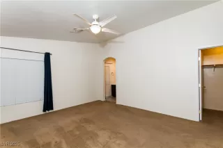 Photo #5: 2739758 Listing