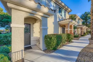Photo #1: 2739797 Listing 