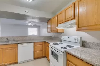 Photo #6: 2739837 Listing 