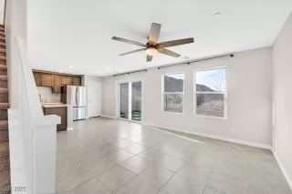 Photo #2: 2739895 Listing 