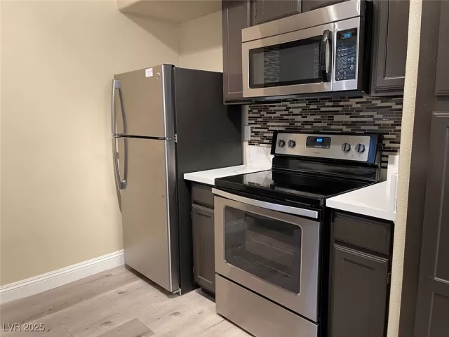 MLS: 2739905 Condo For Sale