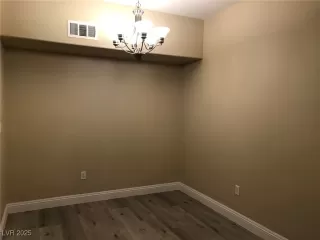 Photo #5: 2739905 Listing 