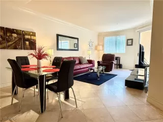 Photo #1: 2739919 Listing