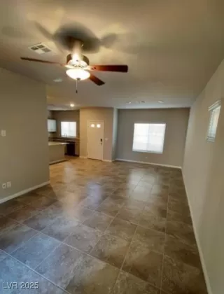 Photo #1: 2740054 Listing