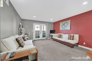 Photo #4: 2740068 Listing 