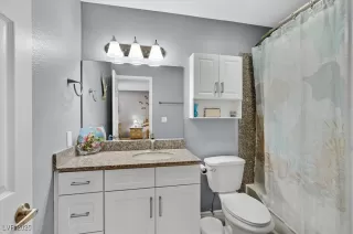 Photo #6: 2740068 Listing 