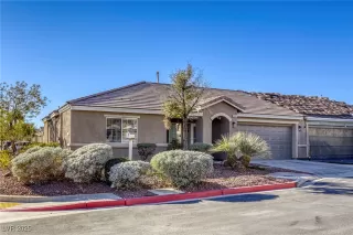 Photo #2: 2740149 Listing 