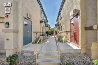 Photo #5: 2740220 Listing 