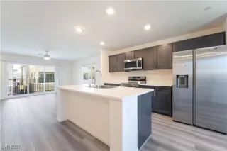 Photo #3: 2740275 Listing 