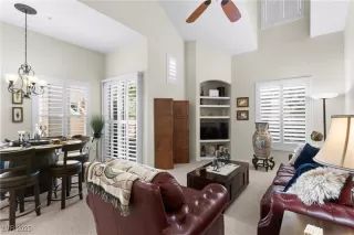 Photo #1: 2740291 Listing