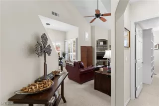 Photo #5: 2740291 Listing