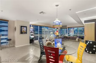 Photo #2: 2740313 Listing