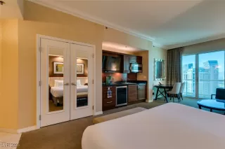 Photo #6: 2740344 Listing