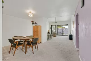 Photo #4: 2740362 Listing