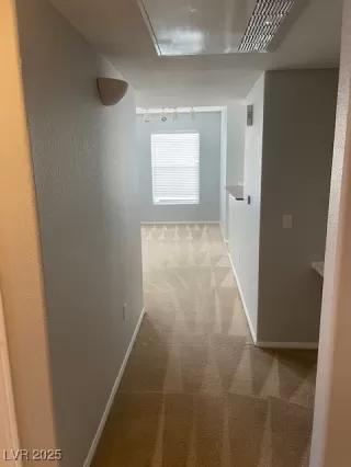 Photo #3: 2740456 Listing