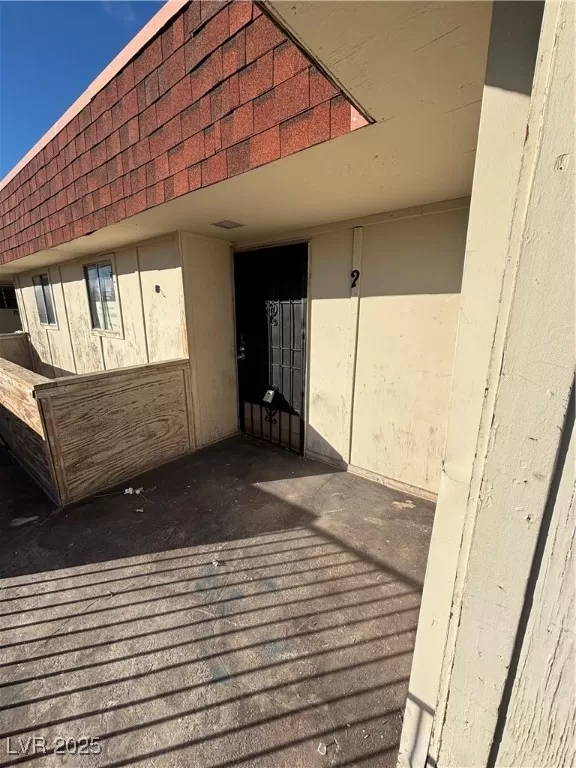 MLS: 2740469 Condo For Sale