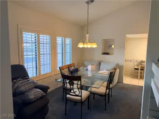 Photo #5: 2740478 Listing