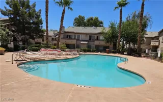 Photo #1: 2740509 Listing