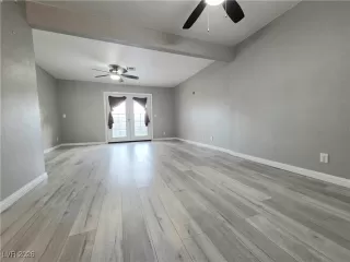 Photo #4: 2740515 Listing