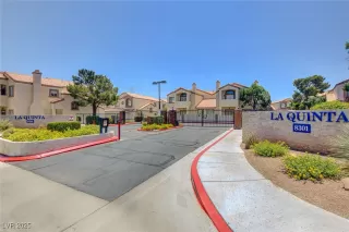 Photo #3: 2740562 Listing