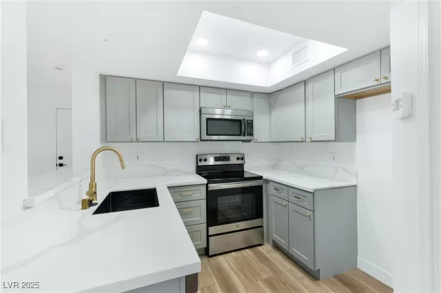 MLS: 2740619 Condo For Sale