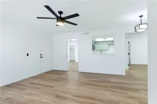 Photo #2: 2740619 Listing