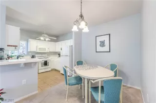 Photo #5: 2740656 Listing