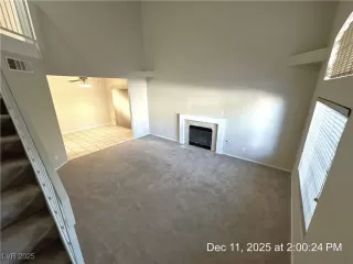 Photo #1: 2740692 Listing 