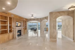 Photo #3: 2740731 Listing 