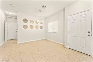 Photo #3: 2740808 Listing 