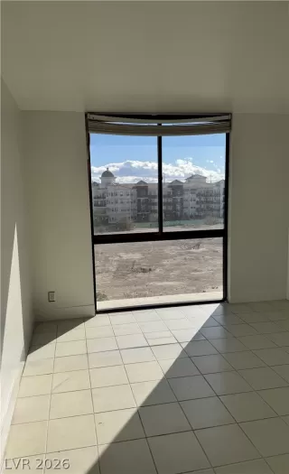 Photo #4: 2740821 Listing 