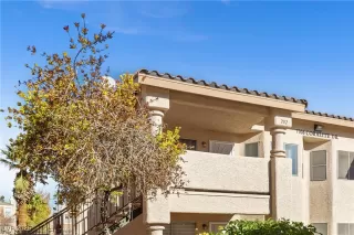 Photo #1: 2740883 Listing 