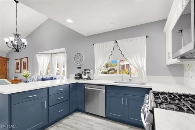 MLS: 2740891 Condo For Sale