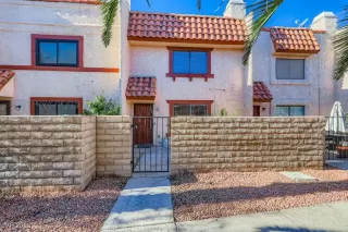 Photo #1: 2740921 Listing