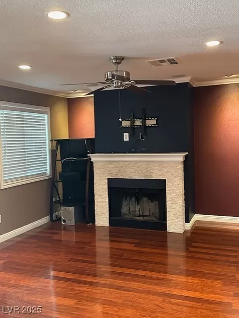 MLS: 2740968 Condo For Sale