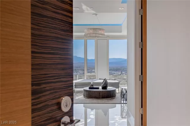 MLS: 2741000 Condo For Sale