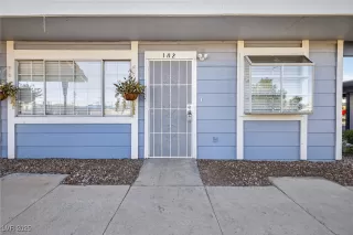 Photo #3: 2741103 Listing