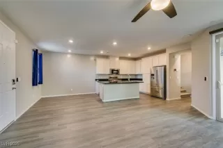 Photo #1: 2741153 Listing