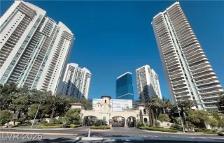 Photo #1: 2741218 Listing