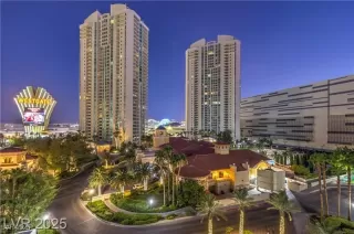 Photo #2: 2741218 Listing